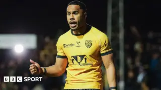 Tigers vs Bulls: Castleford Triumphs at OneBore Stadium