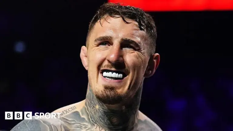 Tom Aspinall Signs with Eddie Hearn’s Matchroom Talent Agency