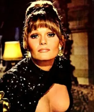Valerie Perrine Passes Away at 82 in Beverly Hills