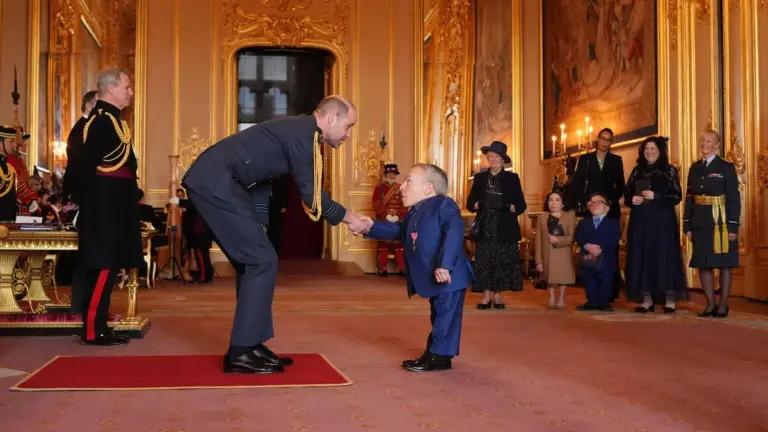Warwick davis