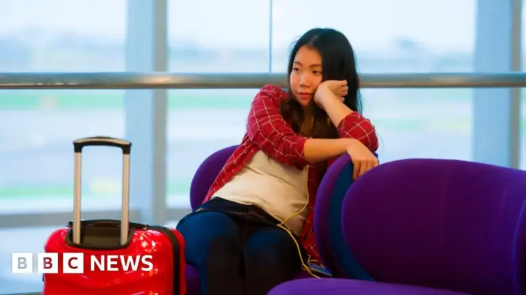 Australia New Zealand Flight Cancellations Leave Passengers Stranded