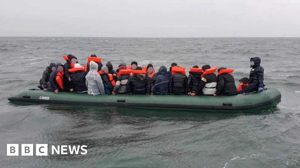 Belgium to UK migrant boats: A new route emerges