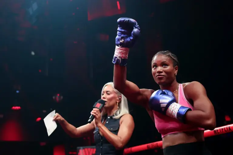 Dubois vs harper: Olympia, London:  Showdown