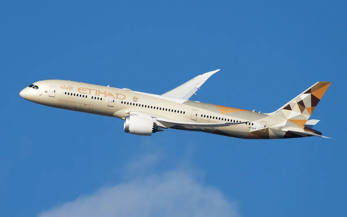 Etihad Airways: Fare Cuts Amid Regional Tensions
