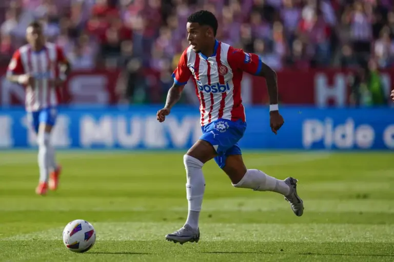 Girona vs villarreal: Estadi Municipal de Montilivi: