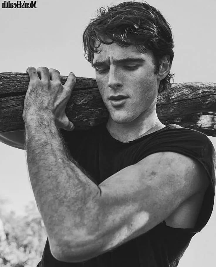 Jacob elordi: Coachella Sees  and Kendall Jenner Spark Romance Rumors