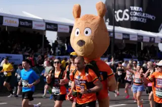 London Marathon Tracking: Sabastian Sawe Breaks the 2-Hour Barrier