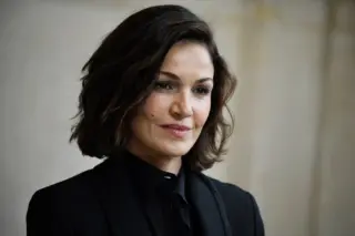 Nadia fares: Paris mourns , a beloved actress and mother