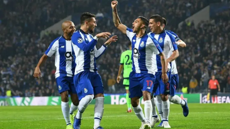 Porto vs Famalicão: A Clash at Estadio do Dragao