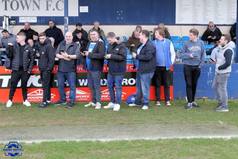Southend utd vs braintree town: Southend United vs Braintree Town: A Thrilling 3-2 Victory