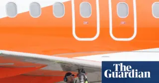 Airline: UK s Navigate Jet Fuel Shortages Amid Geopolitical Tensions