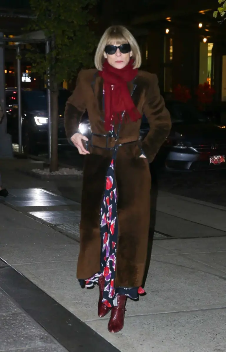 Anna Wintour Embraces The Devil Wears Prada 2