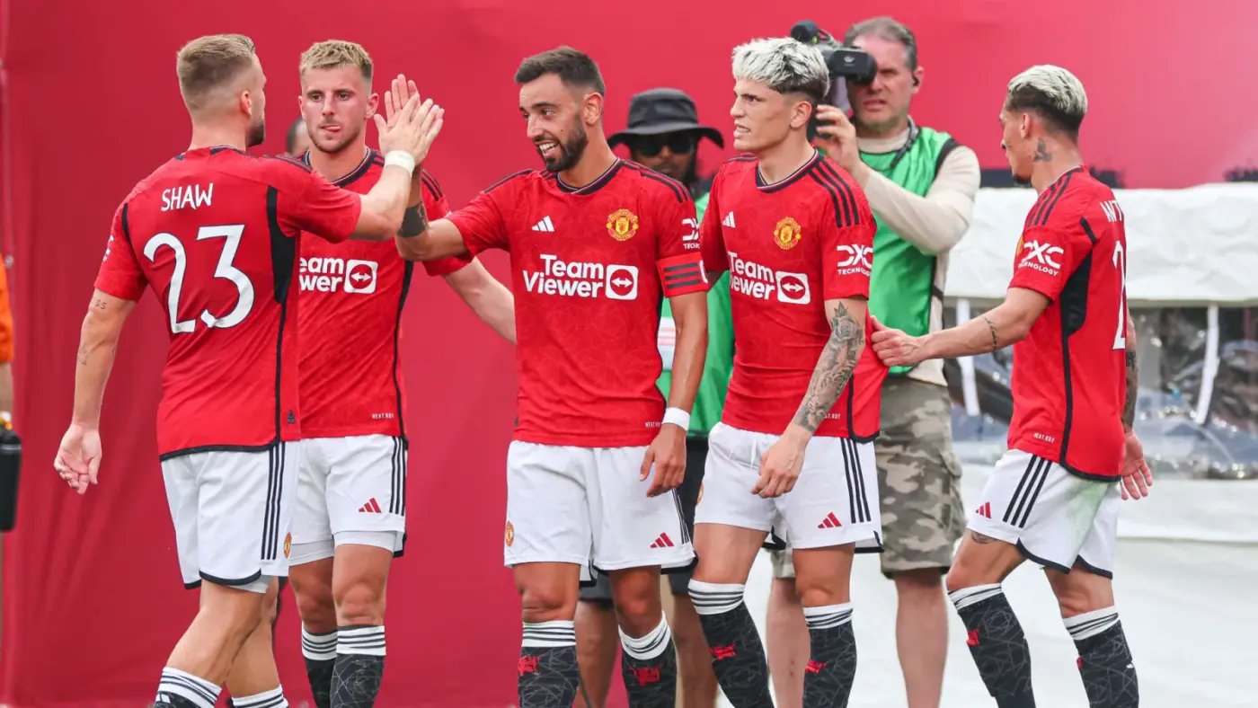 Guardiola advises Man City players against Fernandes’ behaviour