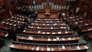 Kosovo Faces Political Crisis with Upcoming Elections