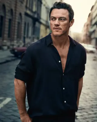 Luke Evans at the Met Gala 2026