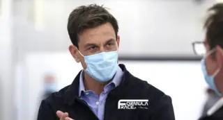 Toto Wolff faces challenges as Kimi Antonelli shines in Miami