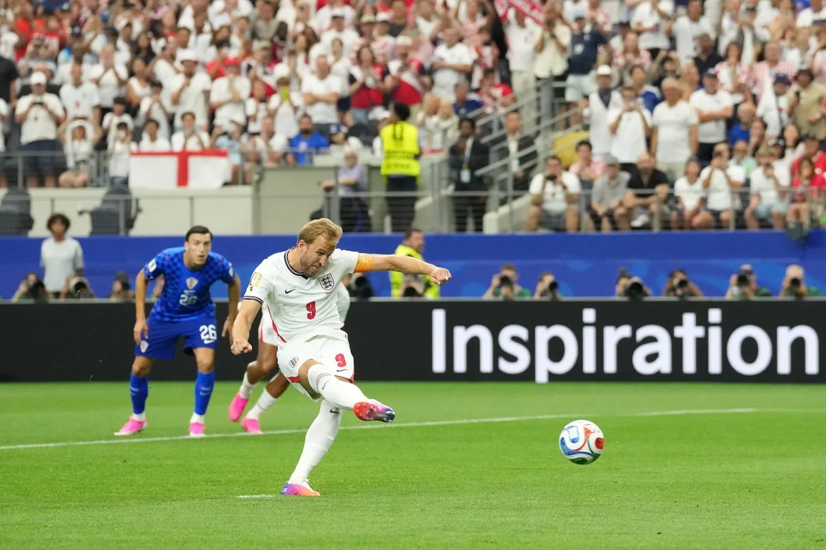 England’s Harry Kane retakes penalty against Croatia after VAR intervention