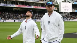 England v New Zealand: first cricket Test, day four – live
