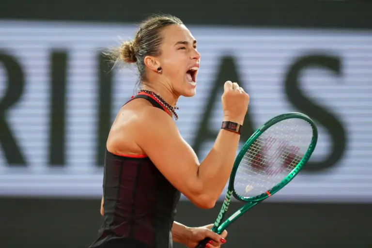 Sabalenka Advances to French Open Quarter-Finals After Defeating Osaka