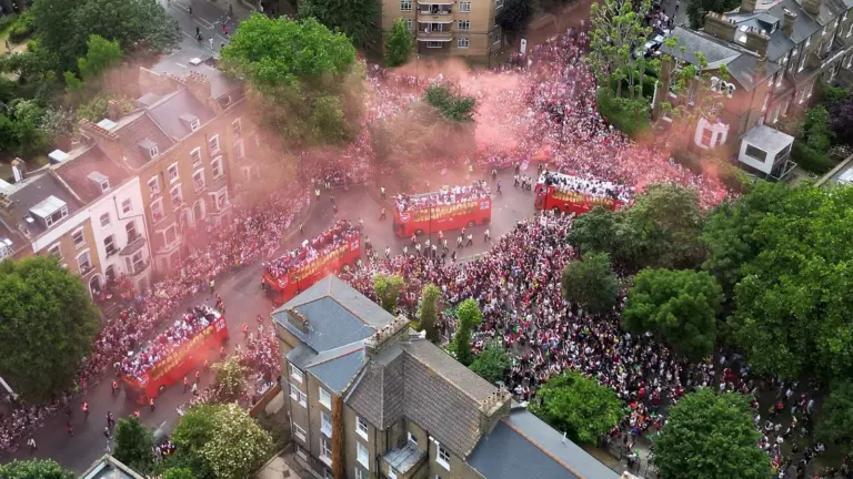 London sees six stabbings after Arsenal victory parade