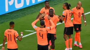 Netherlands power past Tunisia to seal top spot in World Cup group