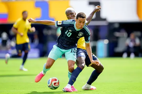 Jamal Musiala of Germany, Moises Caicedo of Ecuador