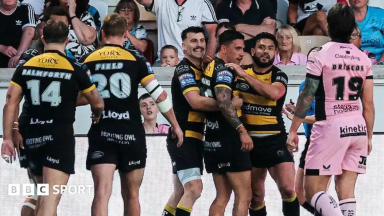 York Knights secure third consecutive Super League win