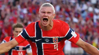 Norway striker Erling Haaland says ‘all the pressure’ is on England in World Cup quarter-final