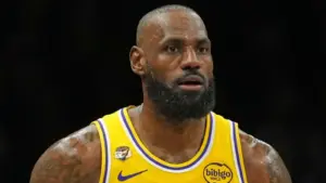 LeBron James to join Philadelphia 76ers after Los Angeles Lakers exit